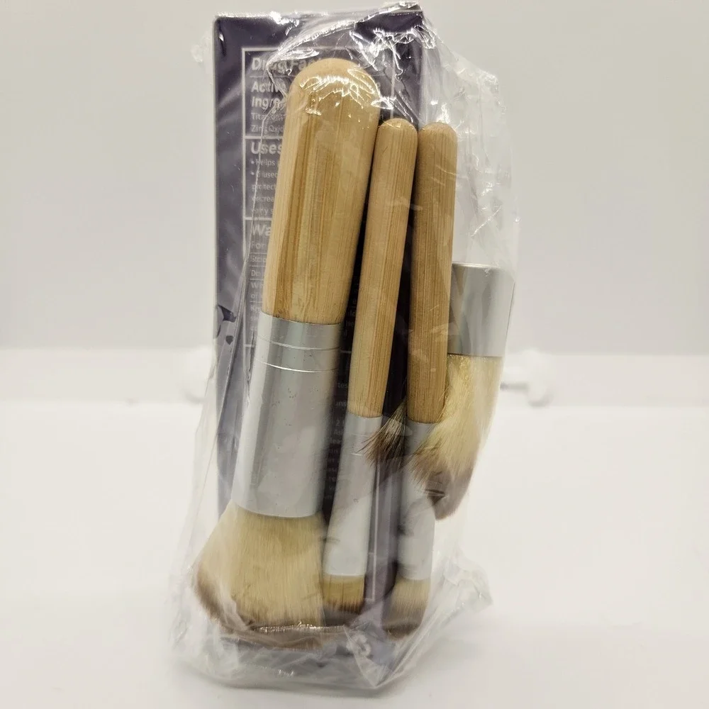 DIMOT Blur Imperfections Tinted SPF‎ + Bamboo Makeup Brush Set • New Sealed